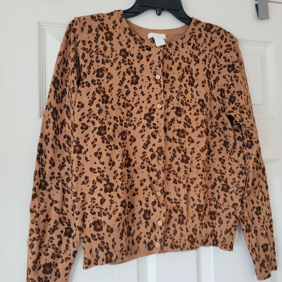 H&M Womens Leopard Print Buttondown Cardigan Sweater Size Medium - Picture 2 of 4